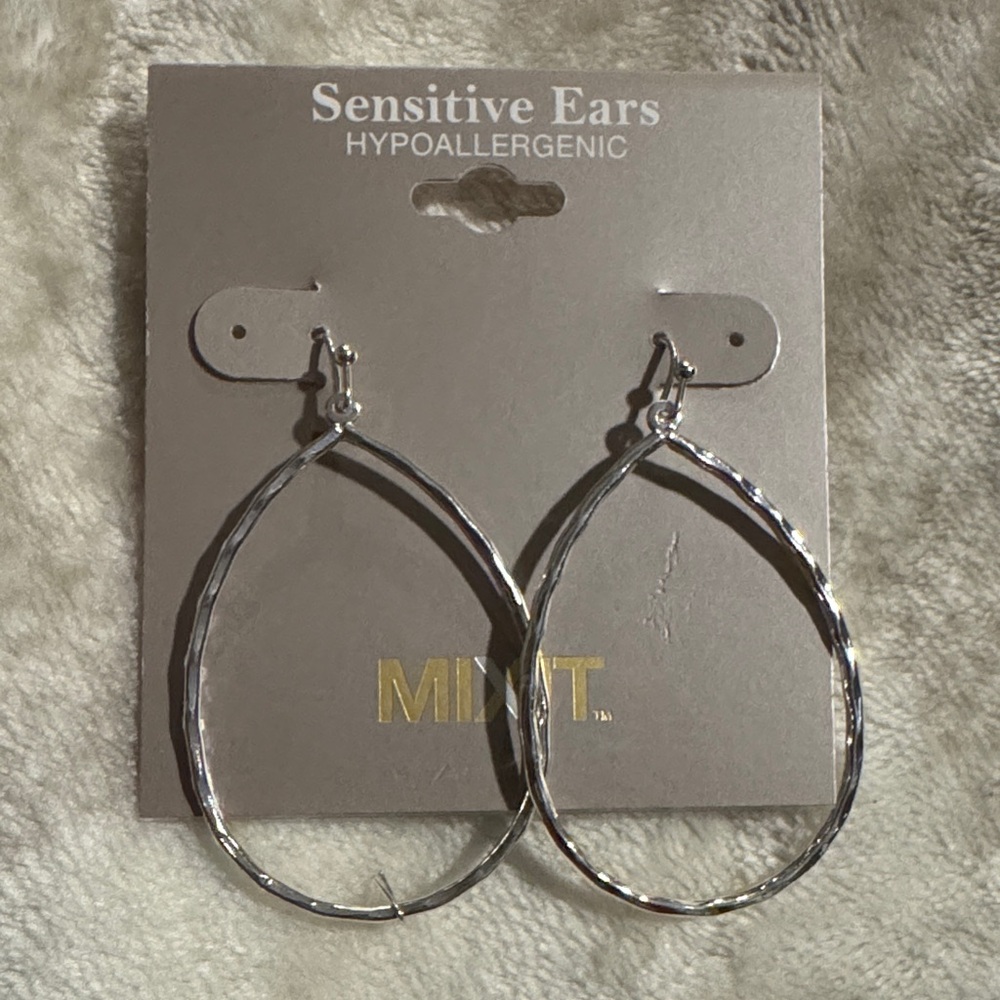 🌸Final price🌸 Mixit Silver Teardrop Hoop Earrings